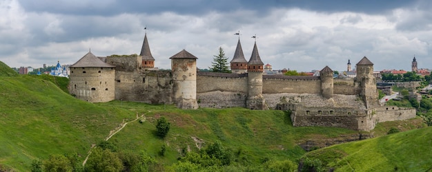 Zicht op Kamianets Podilskyi kasteel Oekraïne