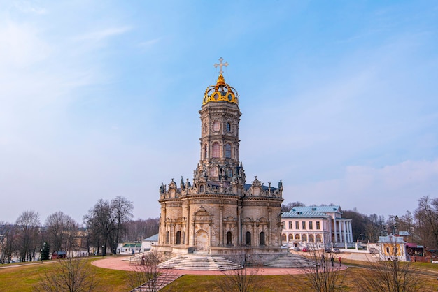 Znamenskaya kerk in Dubrovitsy, Moskou regio, Rusland