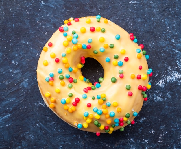 Zoete kleur donut Bovenaanzicht