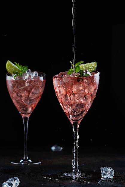 Zomer cocktail met rose wijn