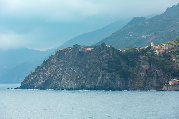 Zomer Corniglia-uitzicht vanaf Manarola Cinque Terre Italië