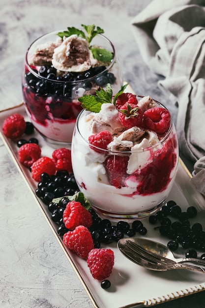 Zomer dessert Eton Mess