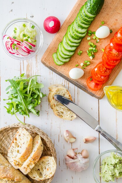 Zomer sandwich en ingrediënten