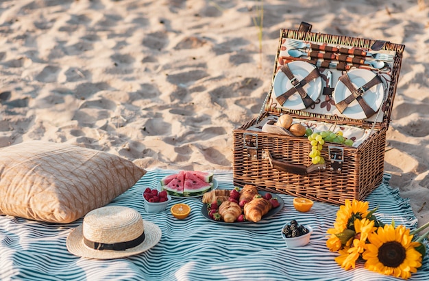 Zomerpicknick op het strand