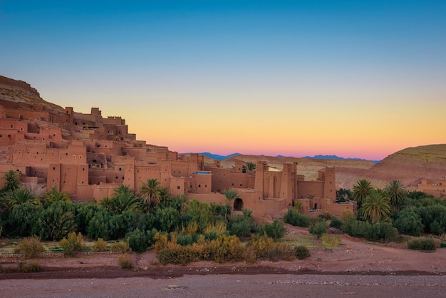 Zonsondergang achter Ait Benhaddou in Marokko