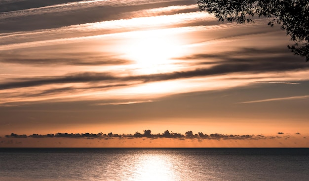 Zonsondergang in de baai van Cap Roig, Costa brava de Girona.