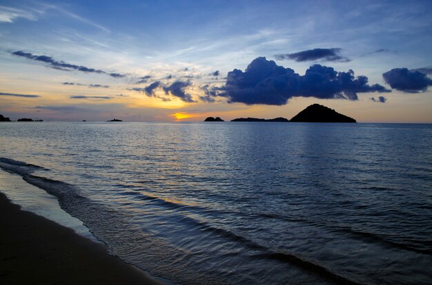 Zonsondergang in Papar, Borneo