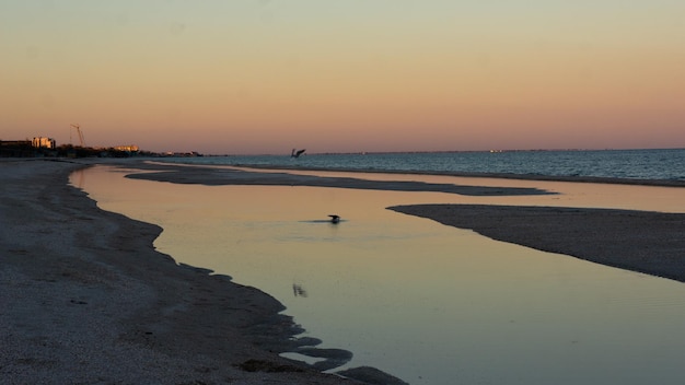 zonsondergang op de zee