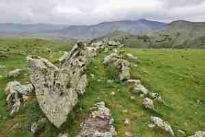 Photo zorats karer, karahunj - ancient ruins in armenia