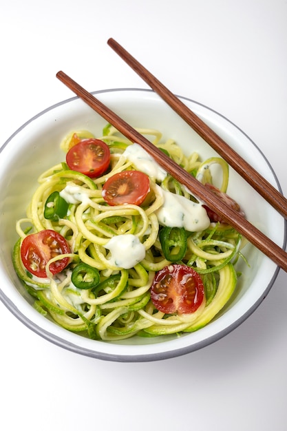 Zucchini noodles with vegetables