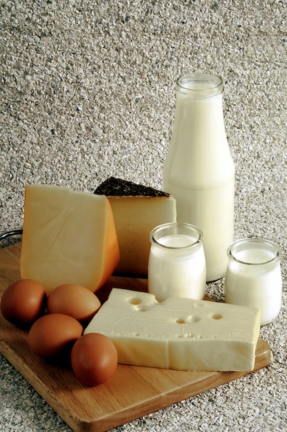 Zuivelproducten melk, kaas en yoghurt