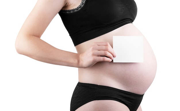 Zwangere vrouw met echografie op witte achtergrond
