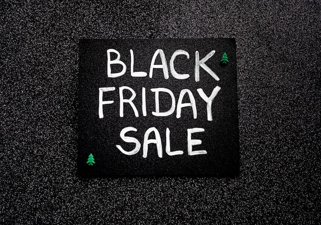 Zwart krijtbord met krijtletters - black friday - sale op zwarte glitter