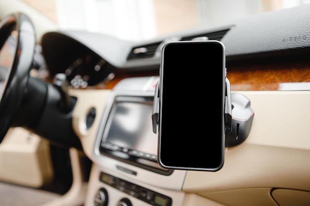 Zwarte auto smartphone houder