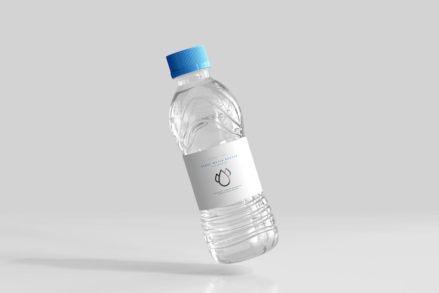 Mockup di bottiglia d'acqua dolce da 500 ml