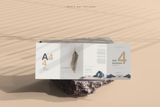 A4-formaat viervoudige brochure mockup