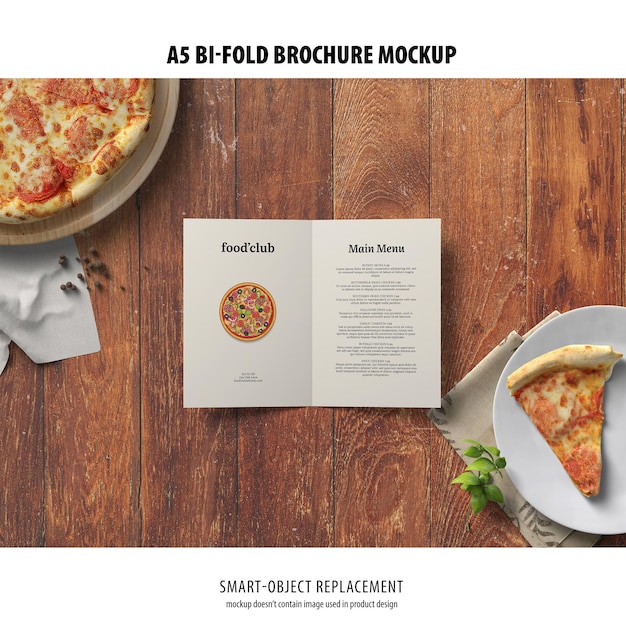 PSD mockup di brochure ripiegabile in formato a5 verticale