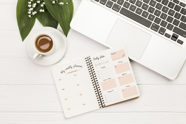 PSD agenda with weekly and daily planner