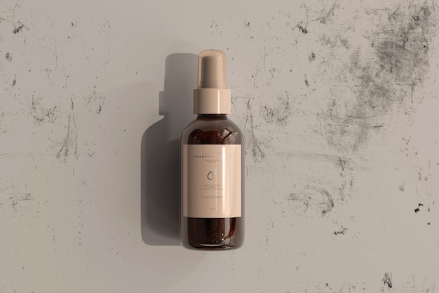 Mockup di flacone spray cosmetico in vetro ambrato