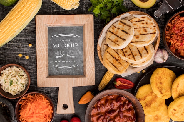 PSD arrangement of food mock-up top view