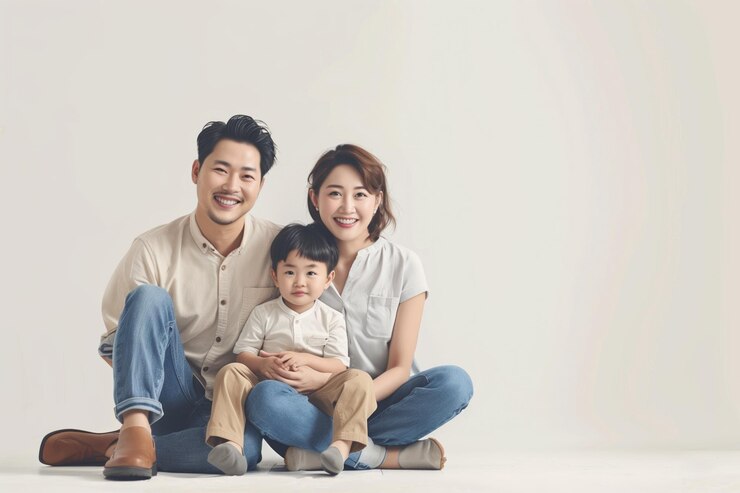 PSD 복사 공간 을 가진 아시아 가족 스튜디오 사진