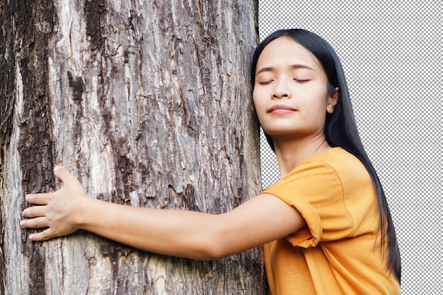 PSD aziatische vrouw die een boom koestert