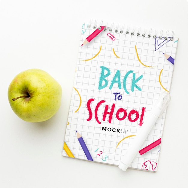 PSD torna a scuola elementi assortimento mock-up