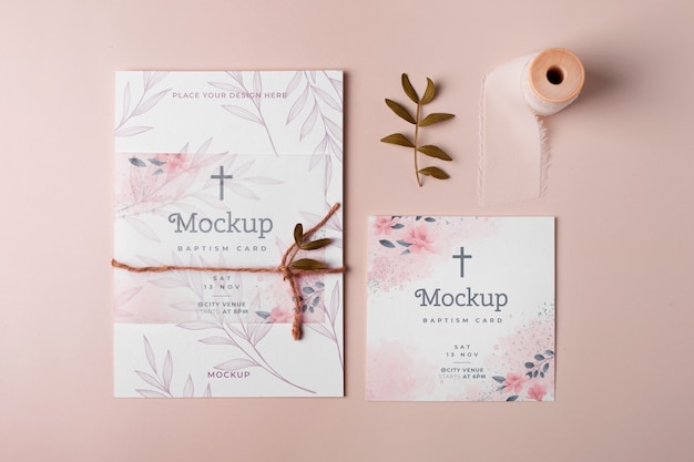 PSD design del mockup della carta di battesimo