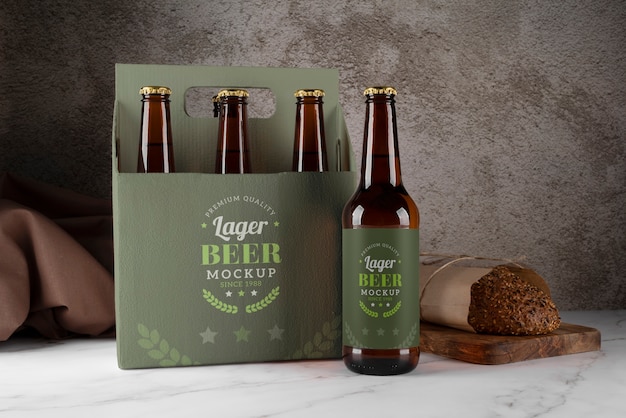 Mockup di design bottiglia di birra