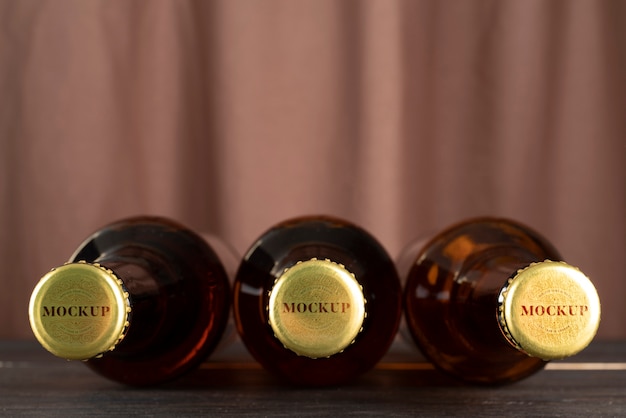 ビール瓶のデザインのモックアップ