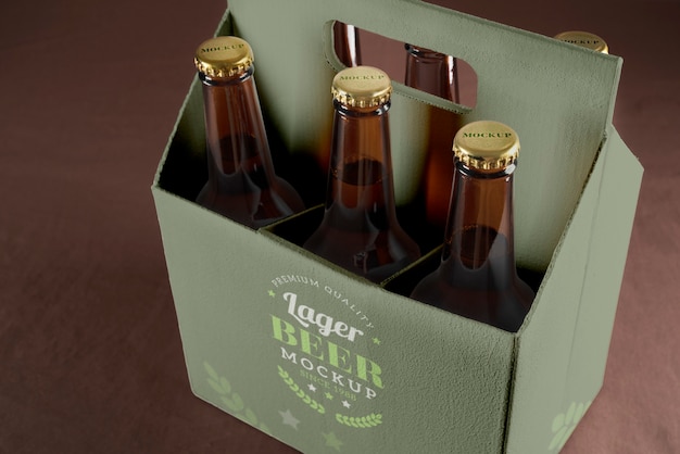 PSD mockup di design bottiglia di birra