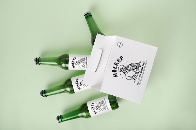 PSD mockup di birra da sei confezioni