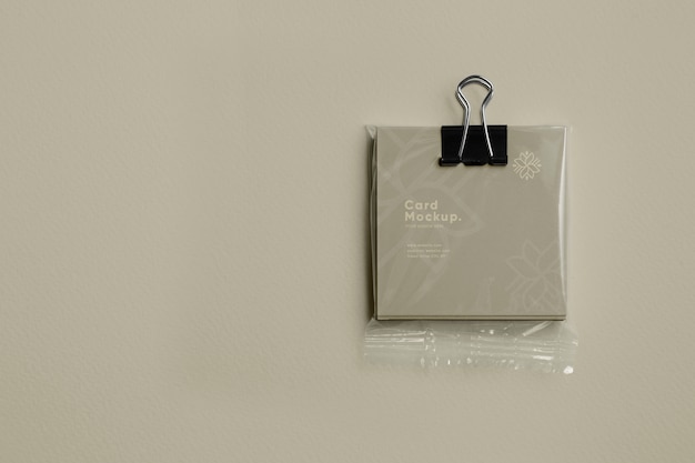 Bezoek kaartmodel met plastic zak