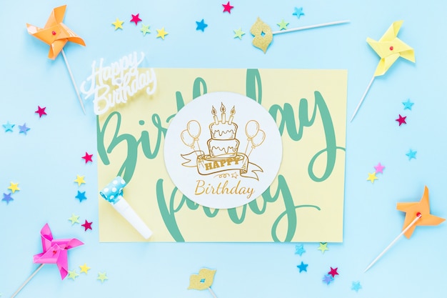 Mockup di carta di compleanno