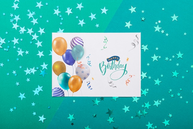 PSD compleanno mock-up con stelle metalliche