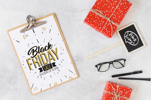 Mockup di Black Friday con appunti