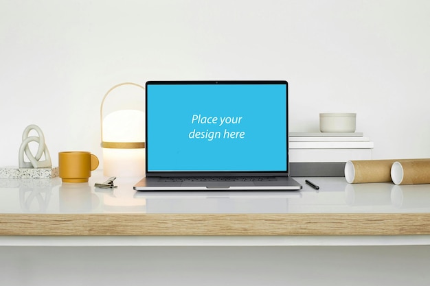 ブルースクリーンノートパソコン モダンモックアップ PSD クリエイティブデザイン