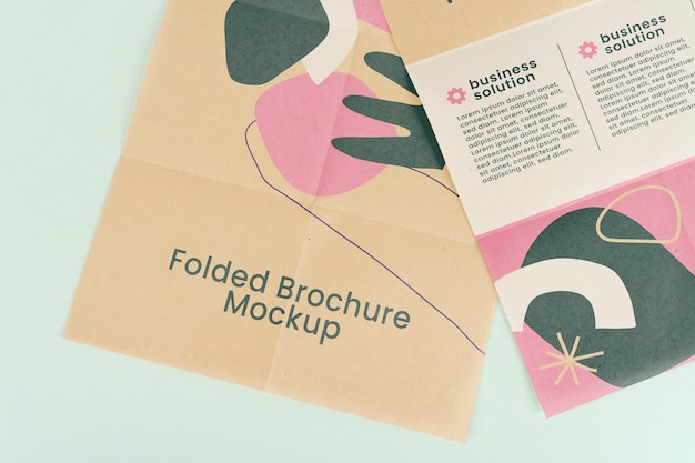 PSD bovenaanzicht studio gevouwen brochures