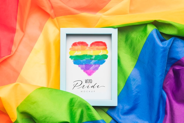 PSD bovenaanzicht van frame met regenboogkleurige stof