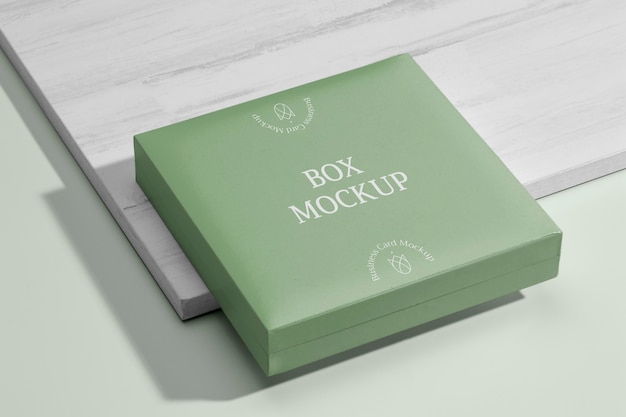 Design mockup scatola e piedistallo