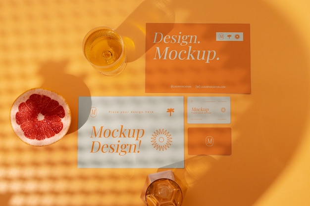 PSD branding briefpapier mock-up ontwerp met glazen schaduw