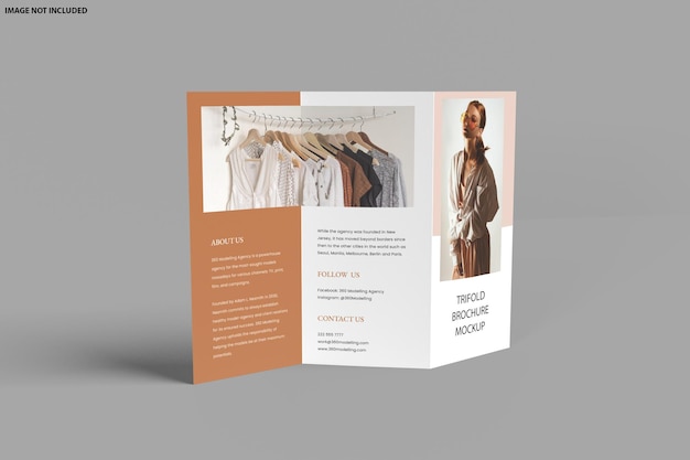 Brochure driebladige mockup ontwerp geïsoleerd