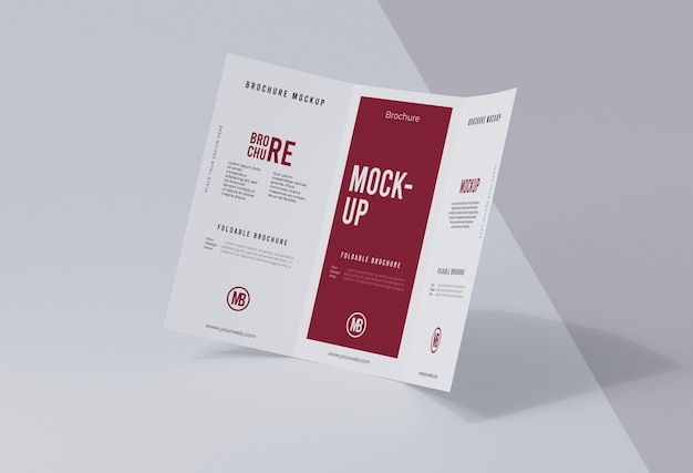 PSD brochure mock-up isolato su bianco