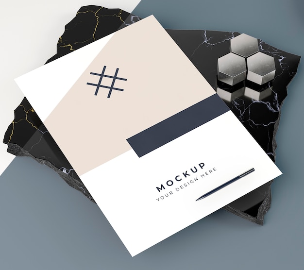 PSD business card mock-up and silver honeycomb shapes