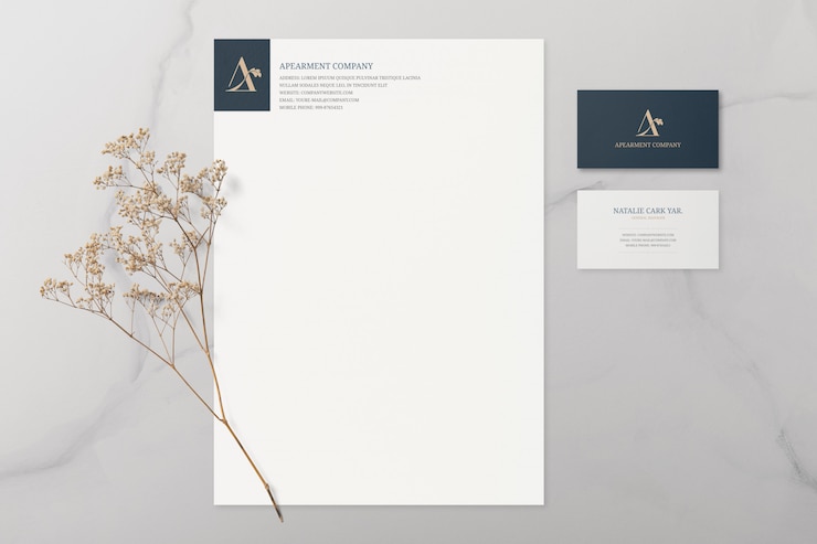 PSD business card and stationery mockup with dried flowers