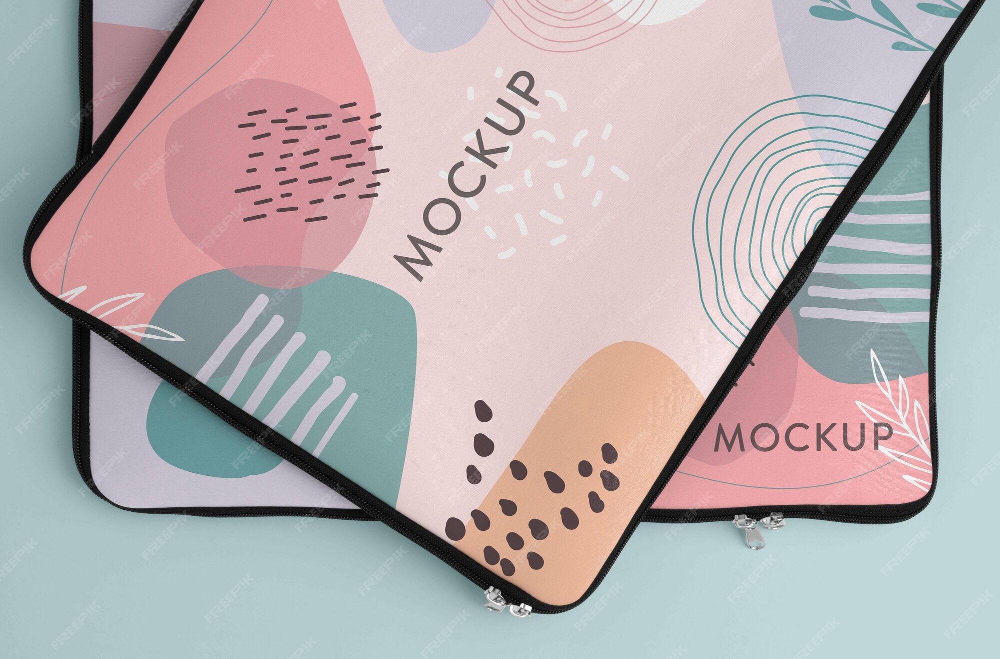 Premium PSD Canvas laptop and tablet sleeve mockup