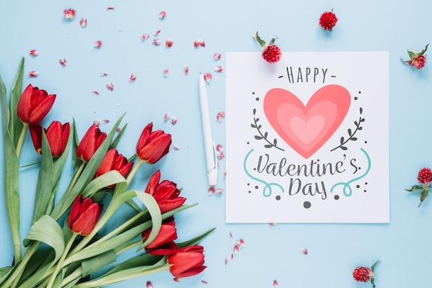 PSD card mockup with floral valentines day concept