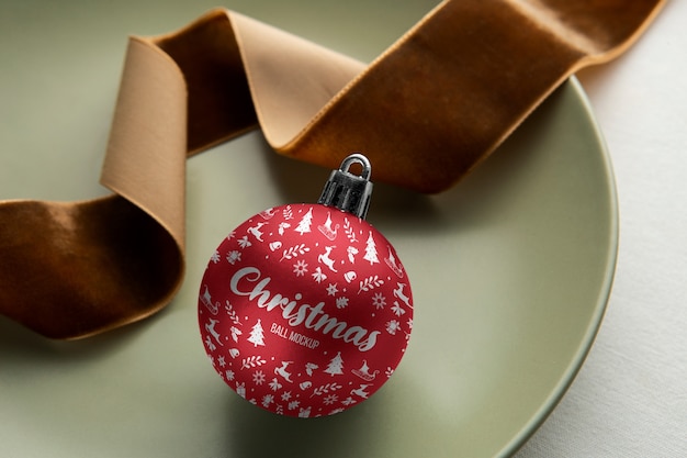 クリスマスボールのモッケージデザイン