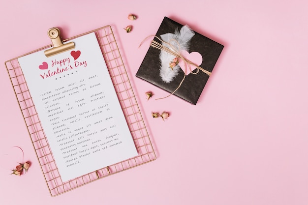 PSD mockup di appunti per san valentino