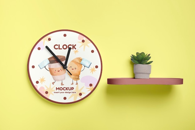 PSD orologio sul design del mockup da parete